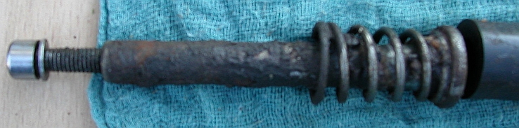 Der ankorrodierte &amp;quot;federtragende Verbindungsstift&amp;quot;