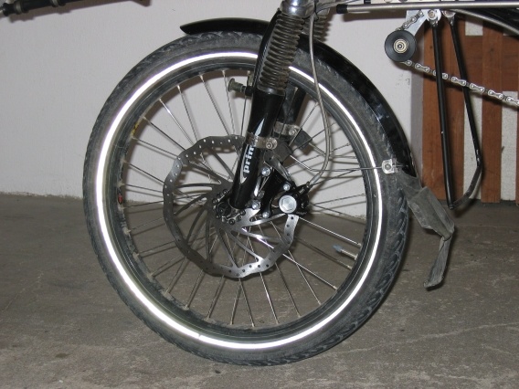 Die 210er Scheibe am 20&amp;quot; Vorderrad