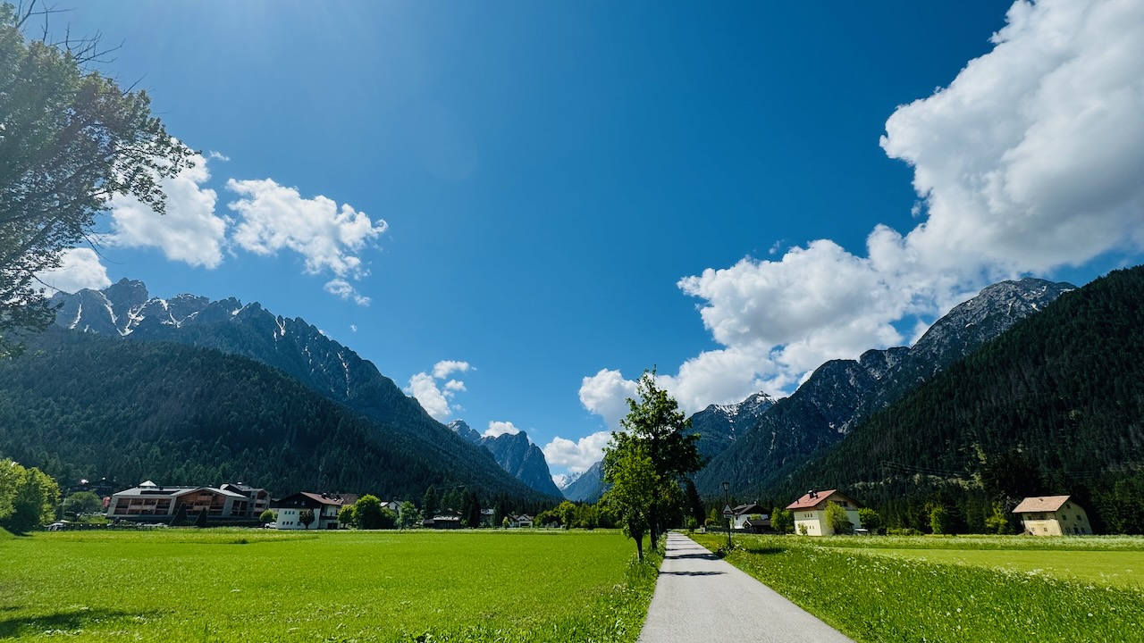 Alpenradtour Tag 4 - 1 (2).jpeg