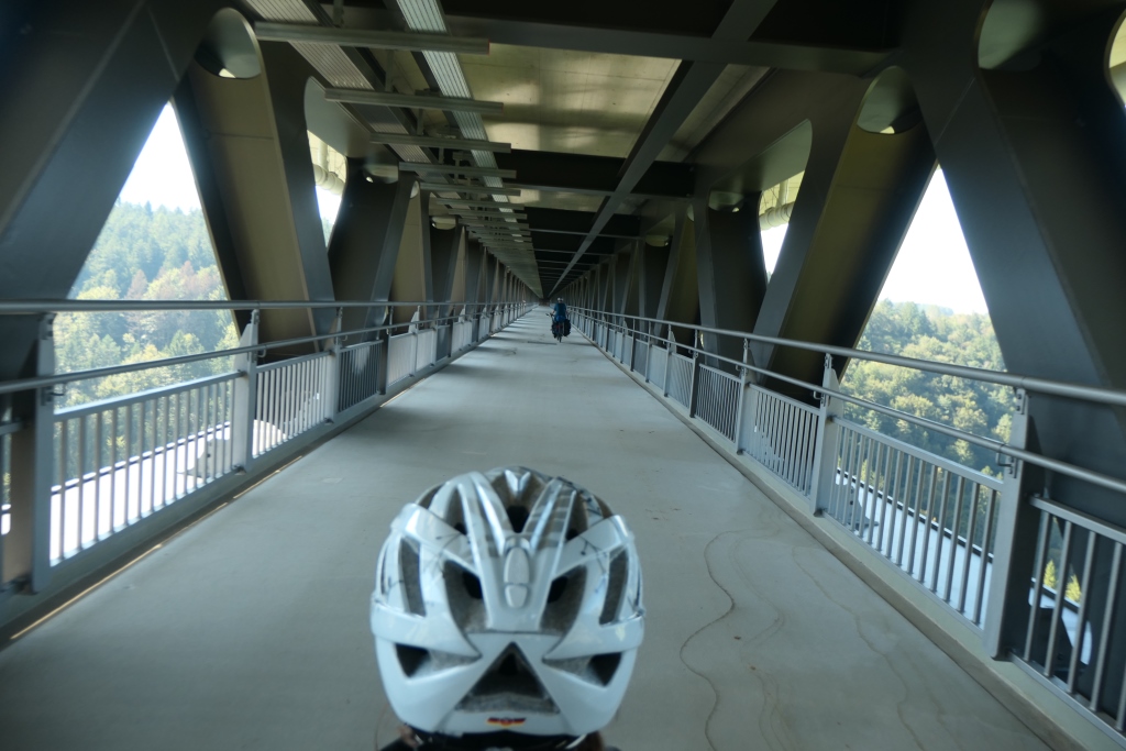 Drau-Überquerung unter neuer Schnellbahnbrücke