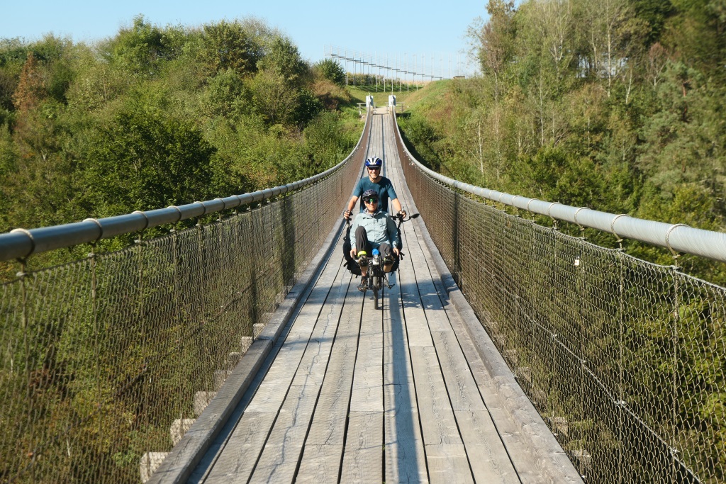 Hängebrücken-Überquerung