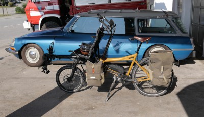 Aufsicht des Lowriders mit kleiner Packtasche