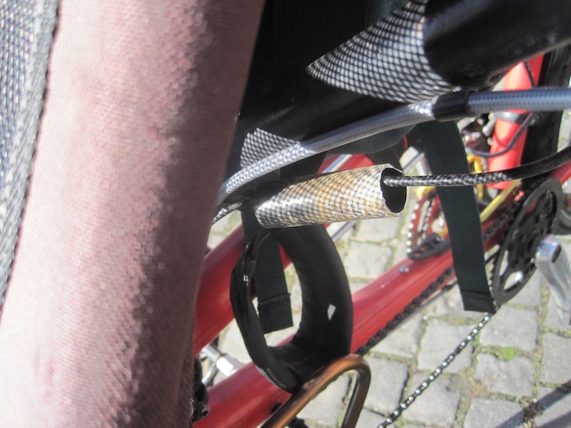 Dank dem unser Schaltzug im innern der Lenkereinschübe verläuft haben wir auch das restliche Rohr nicht verloren