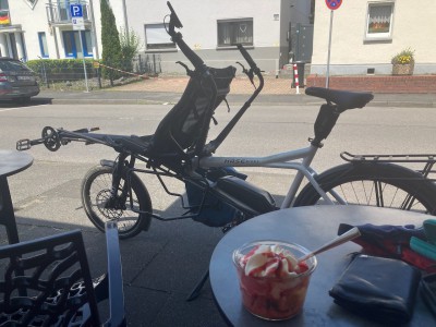Ein Eis hat noch niemandem geschadet ;)