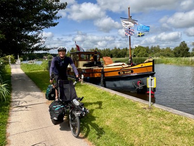 Auf mini-schmalem Radweg durch den NP Weerrippen