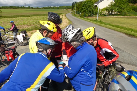 Auf Frankreichs Landstrassen verirrt (trotz GPS, und mit dem ITR-Organisator...)
